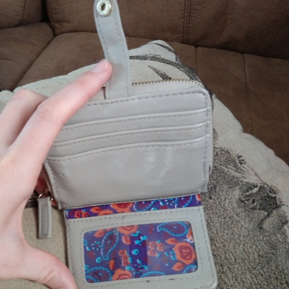 Wallet - Picture 3 of 6